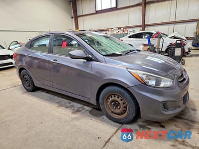 Czwarte zdjęcie samochodu z boku: 2016 HYUNDAI ACCENT SE VIN:KMHCT4AE3GU984975 - miniatura