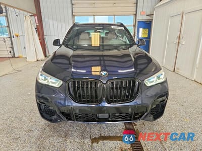 Piąte zdjęcie samochodu w środku: 2023 BMW X5 M50I VIN:5UXJU4C01P9R91533 - miniatura
