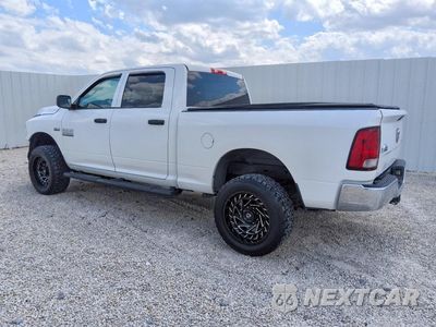 Drugie zdjęcie samochodu z przodu: 2017 RAM 2500 ST VIN:3C6TR5CTXHG698492 - miniatura