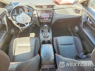 Zdjęcie 8 z 12 samochodu: 2017 NISSAN ROGUE SV VIN:JN8AT2MV0HW285874 - miniatura