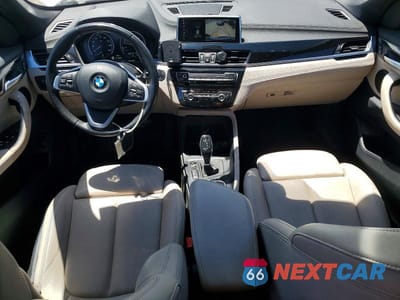 Zdjęcie 8 z 13 samochodu: 2020 BMW X1 XDRIVE28I VIN:WBXJG9C07L5R81387 - miniatura