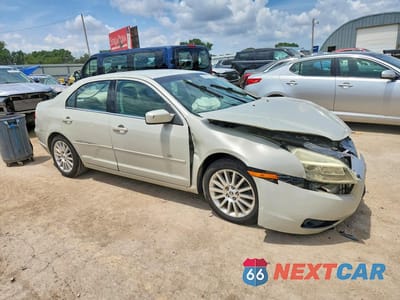 Czwarte zdjęcie samochodu z boku: 2008 MERCURY MILAN PREMIER VIN:3MEHM02148R645774 - miniatura