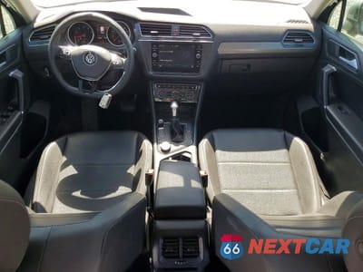 Zdjęcie 8 z 12 samochodu: 2020 VOLKSWAGEN TIGUAN SE VIN:3VV2B7AX6LM076705 - miniatura