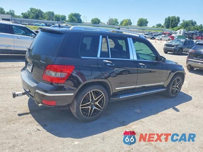 Trzecie zdjęcie samochodu z tyłu: 2010 MERCEDES-BENZ GLK 350 4MATIC VIN:WDCGG8HB7AF282662 - miniatura