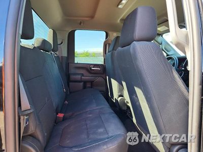 Zdjęcie 10 z 12 samochodu: 2022 CHEVROLET SILVERADO K2500 CUSTOM VIN:1GC5YME72NF178430 - miniatura