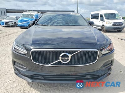 Piąte zdjęcie samochodu w środku: 2017 VOLVO S90 T6 MOMENTUM VIN:YV1A22MK1H1017850 - miniatura