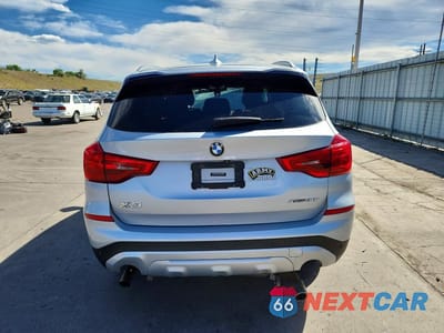 Zdjęcie 6 z 13 samochodu: 2019 BMW X3 XDRIVE30I VIN:5UXTR9C53KLE13340 - miniatura