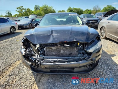 Piąte zdjęcie samochodu w środku: 2018 FORD FUSION SE HYBRID VIN:3FA6P0LU8JR152622 - miniatura