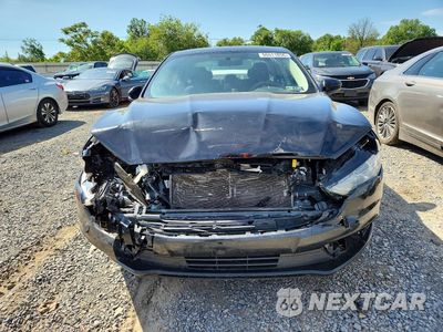 Piąte zdjęcie samochodu w środku: 2018 FORD FUSION SE HYBRID VIN:3FA6P0LU8JR152622 - miniatura