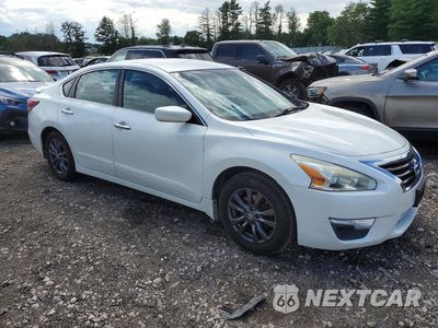 Czwarte zdjęcie samochodu z boku: 2015 NISSAN ALTIMA 2.5 S VIN:1N4AL3AP5FC476802 - miniatura