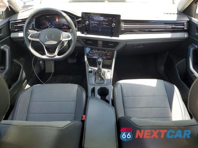 Zdjęcie 8 z 12 samochodu: 2025 VOLKSWAGEN JETTA SE VIN:3VW7X7BU1SM014666 - miniatura