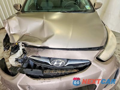 Zdjęcie 11 z 12 samochodu: 2014 HYUNDAI ACCENT GS VIN:KMHCT5AE8EU161204 - miniatura