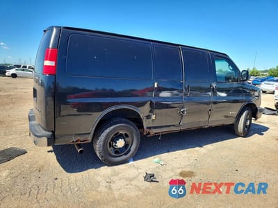 Trzecie zdjęcie samochodu z tyłu: 2004 CHEVROLET EXPRESS G3500 VIN:1GCHG35U541132795 - miniatura