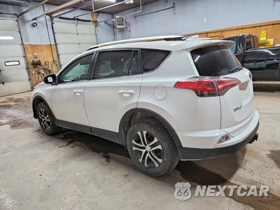 Drugie zdjęcie samochodu z przodu: 2016 TOYOTA RAV 4 VIN:2T3BFREV8GW418621 - miniatura