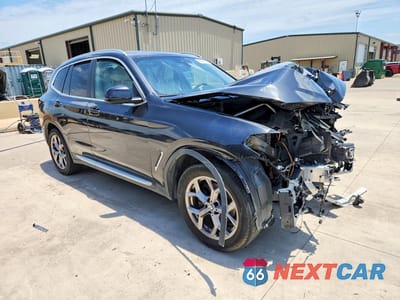 Czwarte zdjęcie samochodu z boku: 2022 BMW X3 SDRIVE30I VIN:5UX43DP03N9M51348 - miniatura
