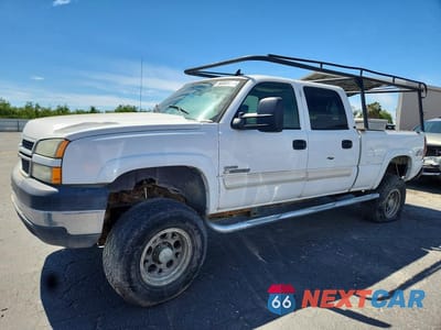 2006 CHEVROLET SILVERADO K2500 HEAVY DUTY 1GCHK23D26F259215 - główne zdjęcie licytacji z USA - miniatura