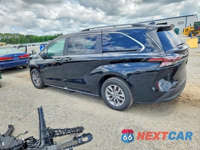 Drugie zdjęcie samochodu z przodu: 2026 TOYOTA SIENNA XLE 8-PASSENGER VIN:5TDYRKEC0TS307953 - miniatura