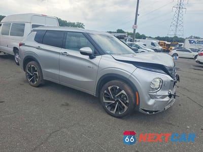 Czwarte zdjęcie samochodu z boku: 2025 MITSUBISHI OUTLANDER SEL VIN:JA4T5WA95SZ054689 - miniatura
