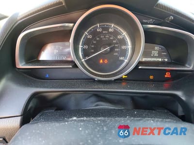 Zdjęcie 9 z 12 samochodu: 2019 TOYOTA YARIS XLE VIN:3MYDLBYV0KY519094 - miniatura