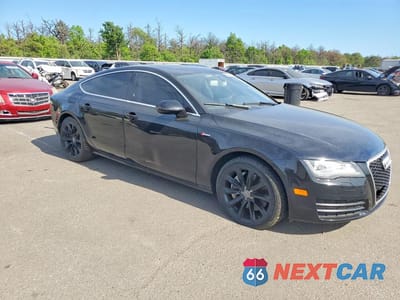 Czwarte zdjęcie samochodu z boku: 2012 AUDI A7 PREMIUM PLUS VIN:WAUYGBFC9CN104664 - miniatura
