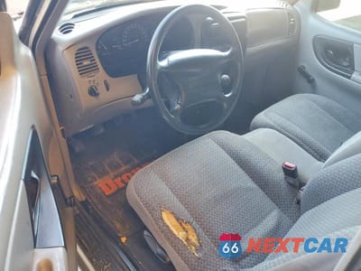 Zdjęcie 8 z 12 samochodu: 1999 FORD RANGER VIN:1FTYR10V1XUA63461 - miniatura