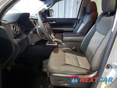 Zdjęcie 7 z 12 samochodu: 2021 TOYOTA TUNDRA SR5 VIN:5TFUY5F10MX981614 - miniatura