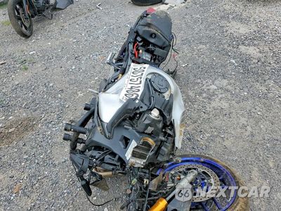 Piąte zdjęcie samochodu w środku: 2025 YAMAHA MT09 SP VIN:JYARN95E1SA001023 - miniatura