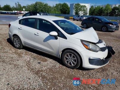 Czwarte zdjęcie samochodu z boku: 2017 KIA RIO LX VIN:KNADM4A33H6050418 - miniatura