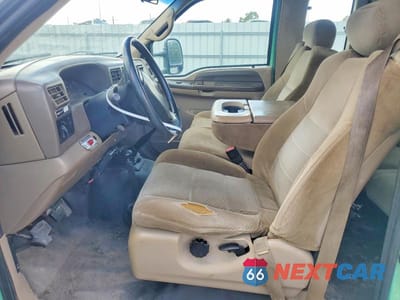 Zdjęcie 7 z 12 samochodu: 2002 FORD F350 SUPER DUTY VIN:1FDWX36F52EC33991 - miniatura