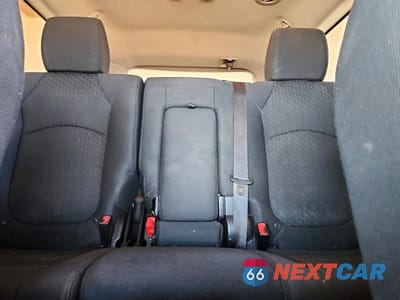 Zdjęcie 10 z 13 samochodu: 2011 CHEVROLET TRAVERSE LT VIN:1GNKVGED8BJ150182 - miniatura