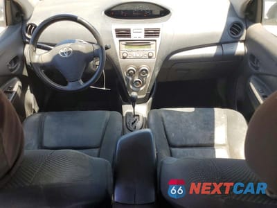 Zdjęcie 8 z 13 samochodu: 2012 TOYOTA YARIS FLEET VIN:JTDBT4K37CL022188 - miniatura