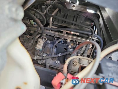 Zdjęcie 12 z 13 samochodu: 2014 ISUZU NPR HD VIN:54DC4W1B0ES804441 - miniatura