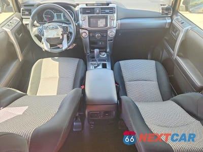 Zdjęcie 8 z 14 samochodu: 2018 TOYOTA 4RUNNER SR5 VIN:JTEBU5JR3J5537596 - miniatura