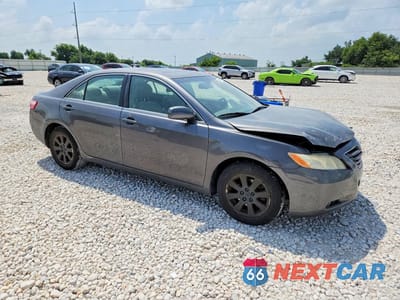 Czwarte zdjęcie samochodu z boku: 2007 TOYOTA CAMRY XLE VIN:JTNBE46K173010132 - miniatura