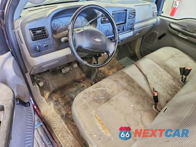 Zdjęcie 8 z 12 samochodu: 2006 FORD F250 SUPER DUTY VIN:1FTNF21526EC05325 - miniatura