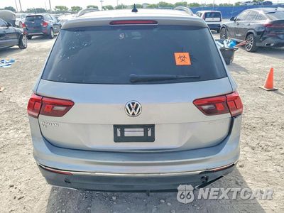 Zdjęcie 6 z 13 samochodu: 2020 VOLKSWAGEN TIGUAN SE VIN:3VV3B7AX3LM146407 - miniatura