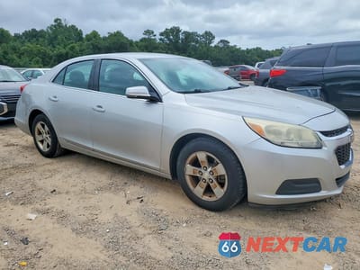 Czwarte zdjęcie samochodu z boku: 2015 CHEVROLET MALIBU 1LT VIN:1G11C5SL2FF355234 - miniatura