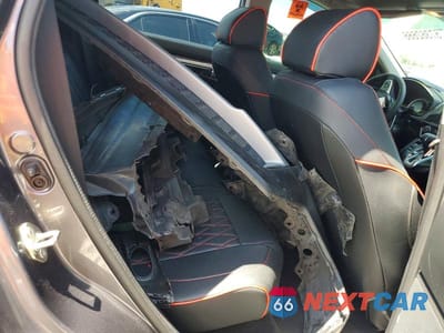 Zdjęcie 11 z 14 samochodu: 2018 HONDA CR-V LX VIN:2HKRW5H30JH401845 - miniatura