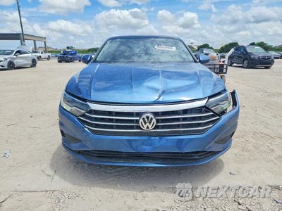 Piąte zdjęcie samochodu w środku: 2019 VOLKSWAGEN JETTA S VIN:3VWCB7BU5KM240738 - miniatura