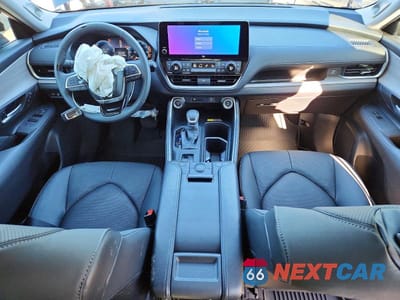 Zdjęcie 8 z 13 samochodu: 2026 TOYOTA GRAND HIGHLANDER HYBRID LIMITED VIN:5TDACAB53TS074864 - miniatura