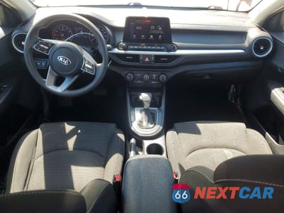 Zdjęcie 8 z 12 samochodu: 2020 KIA FORTE LXS VIN:3KPF24AD6LE198513 - miniatura