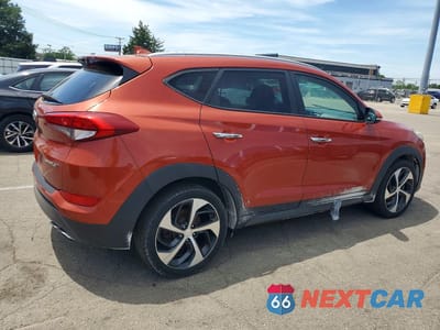 Trzecie zdjęcie samochodu z tyłu: 2016 HYUNDAI TUCSON LIMITED VIN:KM8J33A29GU230664 - miniatura