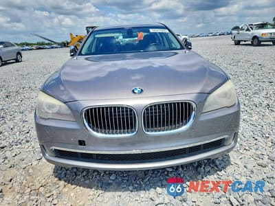 Piąte zdjęcie samochodu w środku: 2012 BMW 750 LXI VIN:WBAKC8C55CC437756 - miniatura