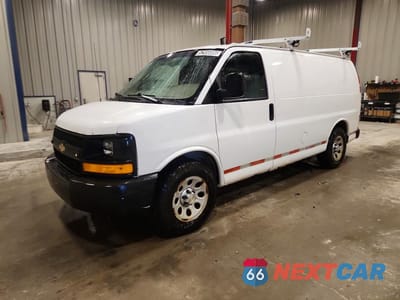 2013 CHEVROLET EXPRESS G1500 1GCSHAF44D1178480 - główne zdjęcie licytacji z USA - miniatura