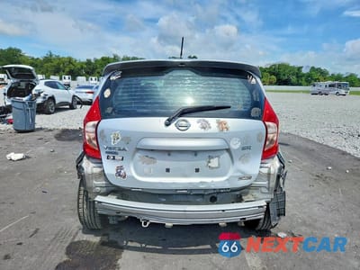 Zdjęcie 6 z 12 samochodu: 2016 NISSAN VERSA NOTE SR VIN:3N1CE2CP5GL378916 - miniatura