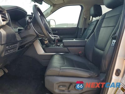 Zdjęcie 7 z 12 samochodu: 2022 TOYOTA TUNDRA CREWMAX SR5 VIN:5TFLA5EC6NX001064 - miniatura