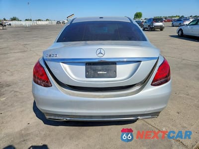 Zdjęcie 6 z 12 samochodu: 2021 MERCEDES-BENZ C 300 VIN:W1KWF8DB3MR621100 - miniatura