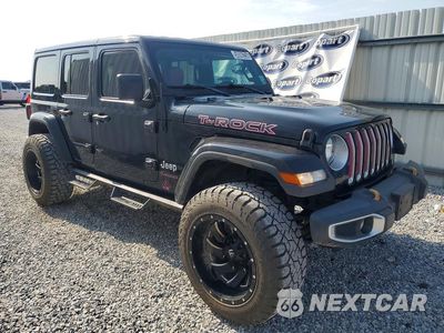 Czwarte zdjęcie samochodu z boku: 2020 JEEP WRANGLER UNLIMITED SAHARA VIN:1C4HJXENXLW221135 - miniatura
