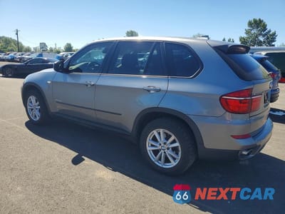 Drugie zdjęcie samochodu z przodu: 2011 BMW X5 VIN:5UXZW0C55BL368543 - miniatura