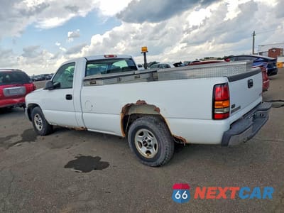 Drugie zdjęcie samochodu z przodu: 2004 GMC NEW SIERRA C1500 VIN:1GTEC14X44Z284924 - miniatura